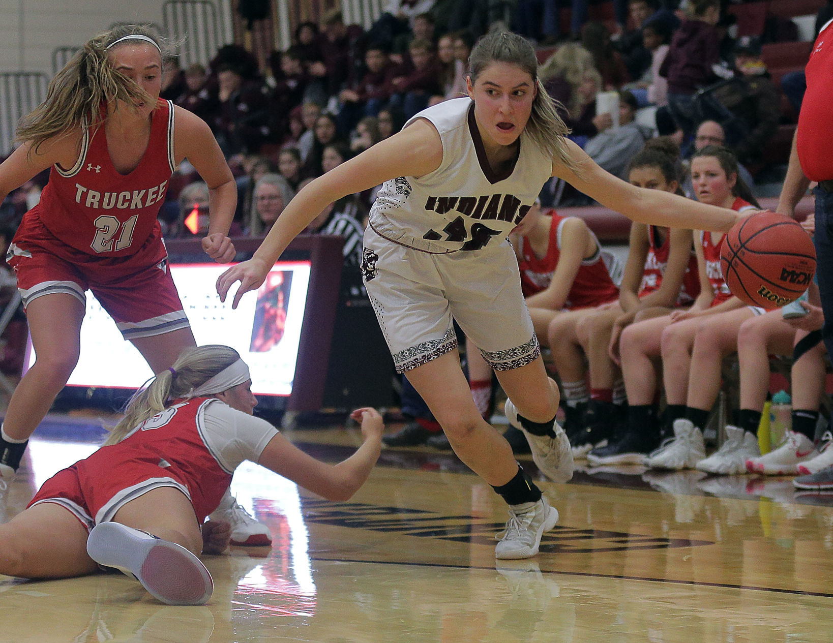 Truckee at Elko Girls Basketball (23).jpg